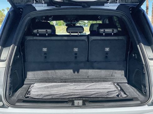 Used 2026 Cadillac Escalade IQL Luxury image 33