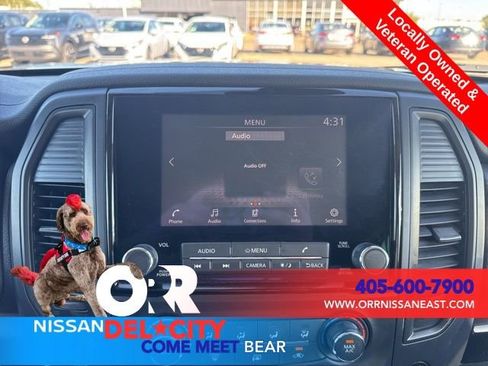 Used 2023 Nissan Titan SV w/ Accessory Utility Package image 24
