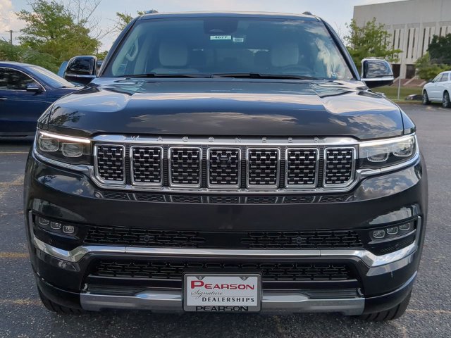 Used 2023 Jeep Grand Wagoneer Series II w/ Flexible Seating Group AWD/4WD image 8