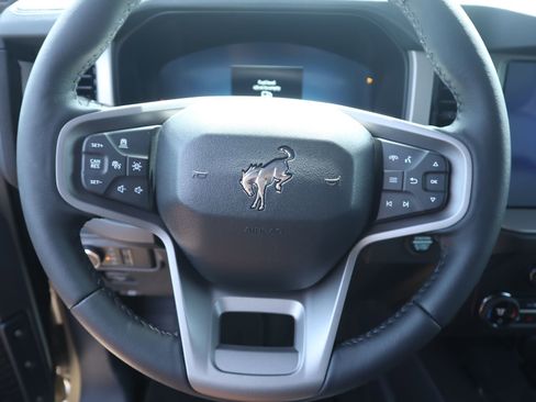 New 2026 Ford Bronco Outer Banks AWD/4WD image 2