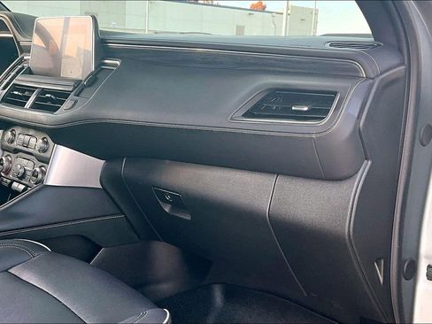 Used 2023 GMC Yukon SLT image 21