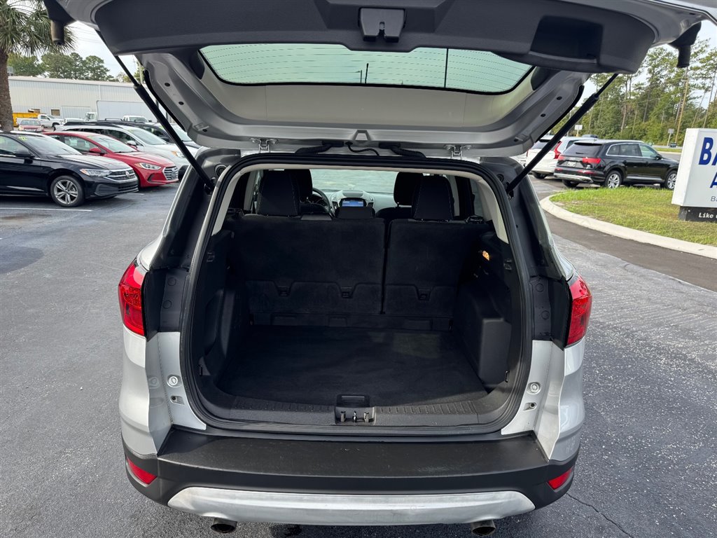 Used 2019 Ford Escape SE FWD image 23