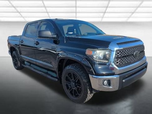 Used 2018 Toyota Tundra SR5 image 1