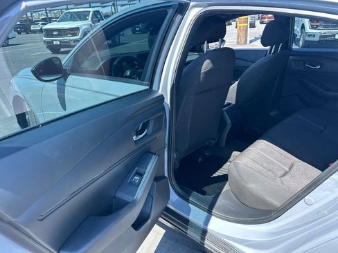 Used 2023 Honda Accord Sport image 10