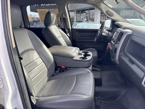 Used 2015 RAM 1500 Tradesman w/ Exterior Appearance Group image 11