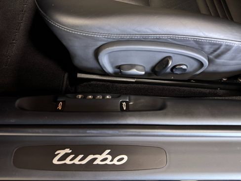 Used 2002 Porsche 911 Turbo image 33