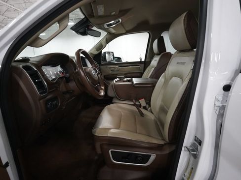 Used 2021 RAM 1500 Laramie AWD/4WD image 7