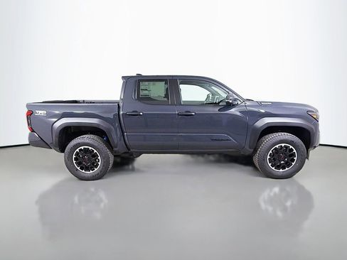 New 2026 Toyota Tacoma TRD Off-Road AWD/4WD image 4