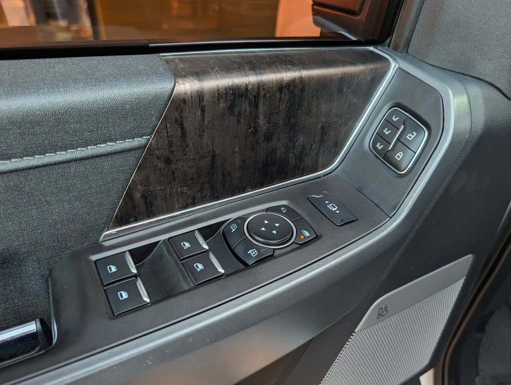 Certified 2024 Ford F350 Lariat AWD/4WD image 9
