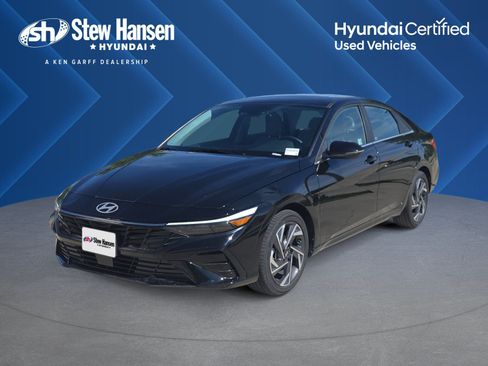 Certified 2025 Hyundai Elantra Limited FWD image 1