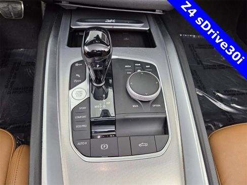 Used 2020 BMW Z4 sDrive30i w/ M Sport Package image 25