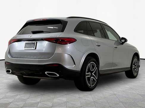 Used 2023 Mercedes-Benz GLC 300 4MATIC image 6