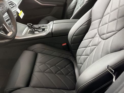 Certified 2023 BMW X5 xDrive40i w/ Premium Package image 9