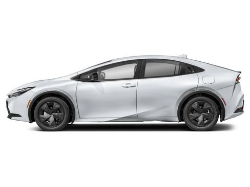 Used 2025 Toyota Prius LE FWD image 3