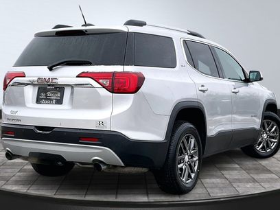 Used 2017 GMC Acadia SLT