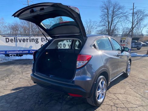 Used 2022 Honda HR-V LX image 4