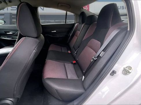 New 2026 Nissan Sentra SR w/ Floor Mat Package FWD image 15