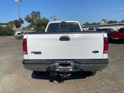 Used 2004 Ford F350 XLT AWD/4WD image 9