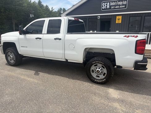 Used 2019 Chevrolet Silverado 2500 W/T AWD/4WD image 4