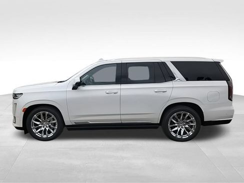 Certified 2023 Cadillac Escalade Premium Luxury w/ LPO, Radiant Package AWD/4WD image 5