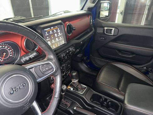 Used 2020 Jeep Wrangler Unlimited Rubicon AWD/4WD image 24