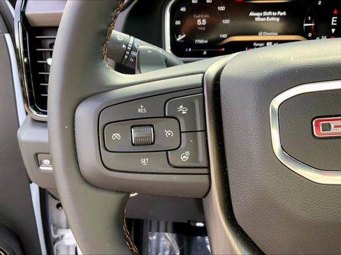 Used 2026 GMC Sierra 1500 AT4 w/ AT4 Premium Package AWD/4WD image 23