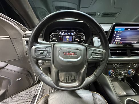 Used 2021 GMC Yukon AT4 w/ AT4 Premium Plus Package image 9