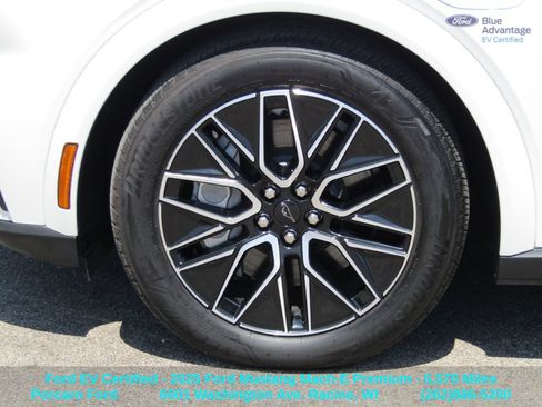 Certified 2025 Ford Mustang Mach-E Premium AWD/4WD image 10