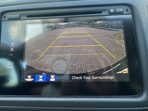 Used 2017 Honda HR-V EX image 15