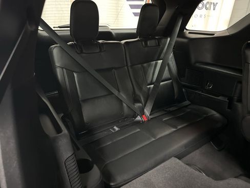 Used 2022 Ford Explorer ST w/ Equipment Group 401A AWD/4WD image 22