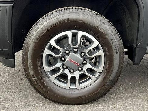 Certified 2024 GMC Sierra 2500 SLT w/ SLT Convenience Package image 11