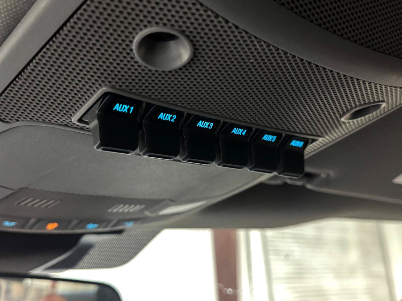 Used 2022 Ford F250 XLT w/ XLT Value Package AWD/4WD image 4