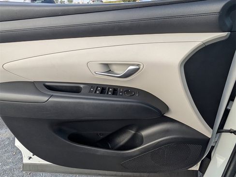 Used 2025 Hyundai Tucson SEL image 20