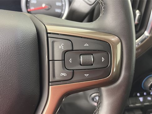 Certified 2023 Chevrolet Silverado 3500 High Country image 39