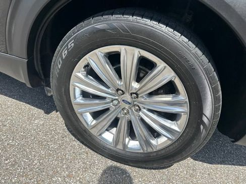 Used 2020 Ford Explorer Limited RWD image 27
