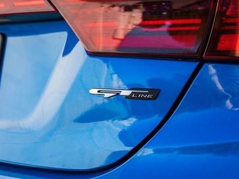 Used 2022 Kia Forte GT-Line image 9