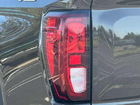 Used 2024 GMC Sierra 1500 Elevation w/ Elevation Premium Package AWD/4WD image 46