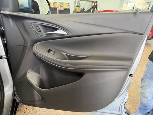 Used 2024 Buick Encore GX Preferred FWD image 31