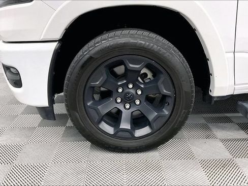 Used 2025 RAM 1500 Big Horn AWD/4WD image 10