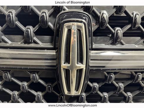New 2026 Lincoln Navigator L Reserve AWD/4WD image 10