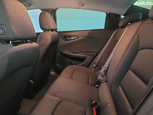 Used 2023 Chevrolet Malibu LS FWD image 18