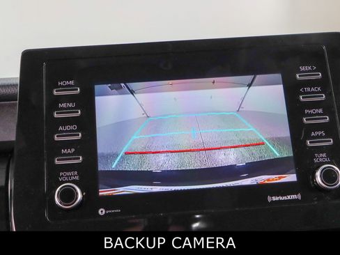 Used 2022 Toyota Camry SE FWD image 18