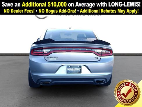 Used 2017 Dodge Charger R/T w/ Blacktop Package image 5