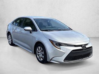 Used 2026 Toyota Corolla LE FWD video 3