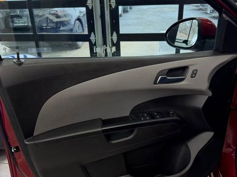 Used 2020 Chevrolet Sonic LT image 16