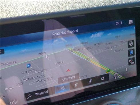 Used 2023 Mercedes-Benz E 350 Sedan image 11