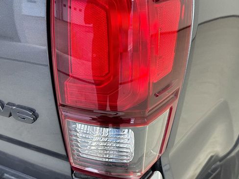 Used 2022 Toyota Tacoma SR5 image 31