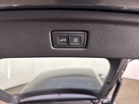 Used 2023 Audi A5 2.0T Premium Plus AWD/4WD image 34