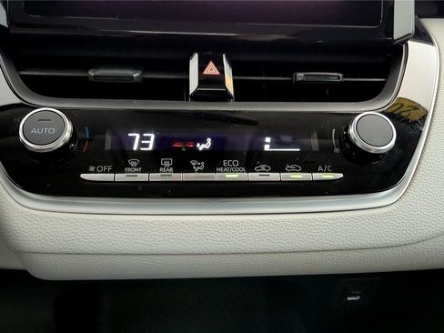 Used 2023 Toyota Corolla LE w/ Carpet Mat Package (TMS) image 45