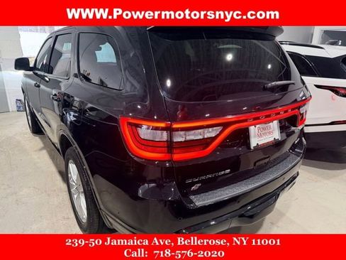 Used 2024 Dodge Durango GT image 2